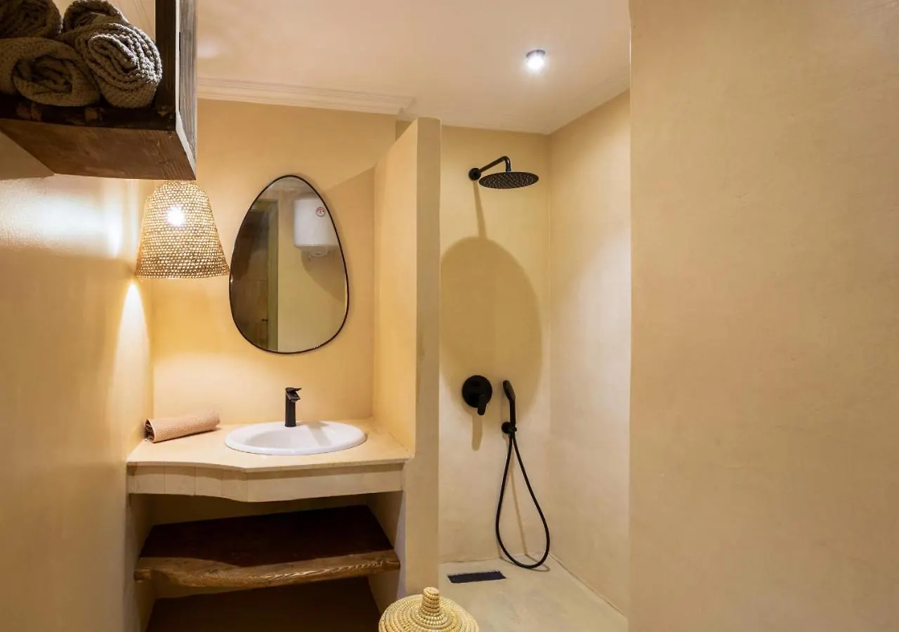 Appartement A Gueliz, Style Riad, Equipe & Central Marakéš